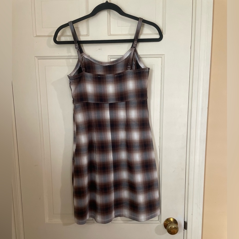 Hollister Plaid Preppy Brown Empire Waist Jumper Dress Size Medium - Picture 8 of 11